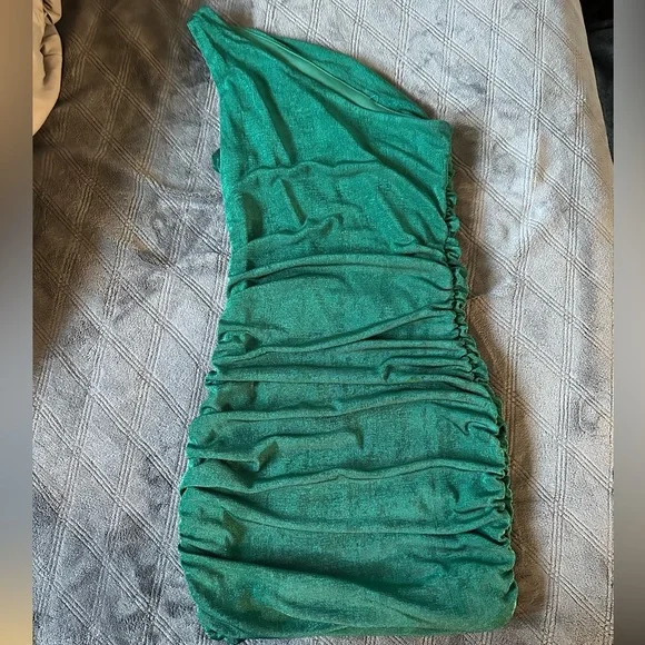 Lucy in the Sky | Dresses | Emerald Green Sparkly Hoco Dress | Poshmark Lucy in the Sky | Dresses | Emerald Green Sparkly Hoco Dress | Poshmark